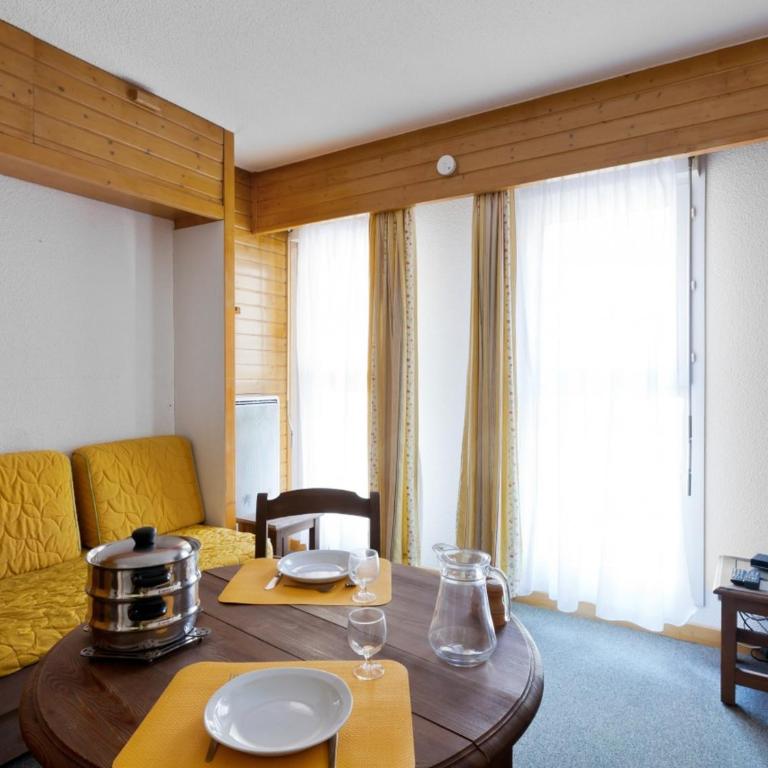 Studio central à Brides-les-Bains avec parking et WiFi - Studio - 13