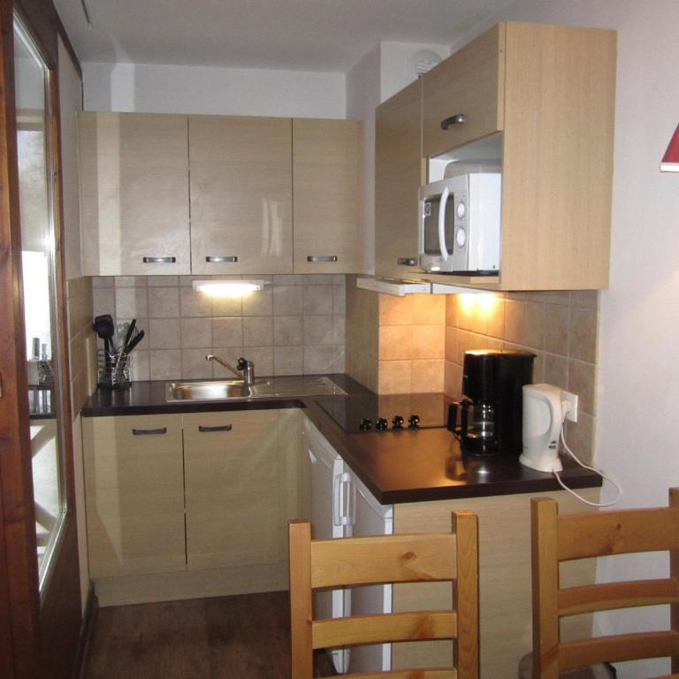 Studio Confort avec WiFi et Parking - 4 Pers. - Studio - 7