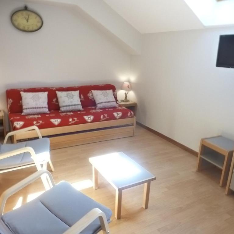 Studio central à Brides-les-Bains avec balcon et WiFi - Studio - 1