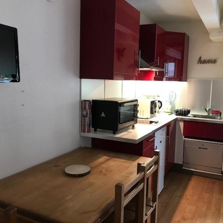 Studio confortable avec balcon et WiFi, animaux admis à Brides-les-Bains - Studio - 7