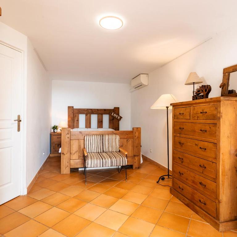 VILLA LUNA VI4339 By Riviera Holiday Homes - Villa - 27