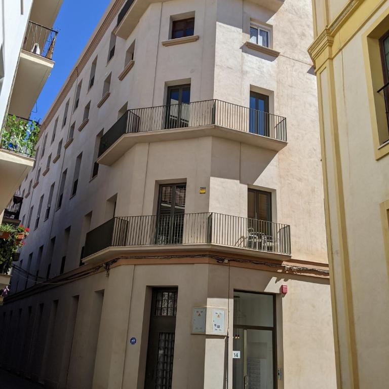 One Bedroom, Murphy Bed, Sofa Bed, Home-Office, Modern, Quiet, Fully Equipped, Powerful AC, 300 Mbps Fibre, Washer and Dryer - Apartamento de 2 dormitorios - 44