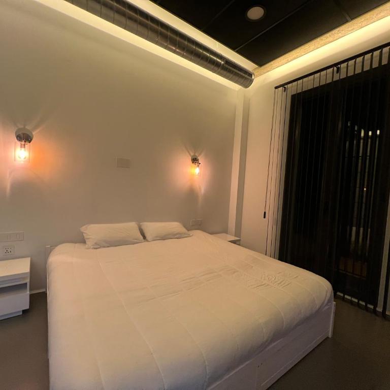 One Bedroom, Murphy Bed, Sofa Bed, Home-Office, Modern, Quiet, Fully Equipped, Powerful AC, 300 Mbps Fibre, Washer and Dryer - Apartamento de 2 dormitorios - 30