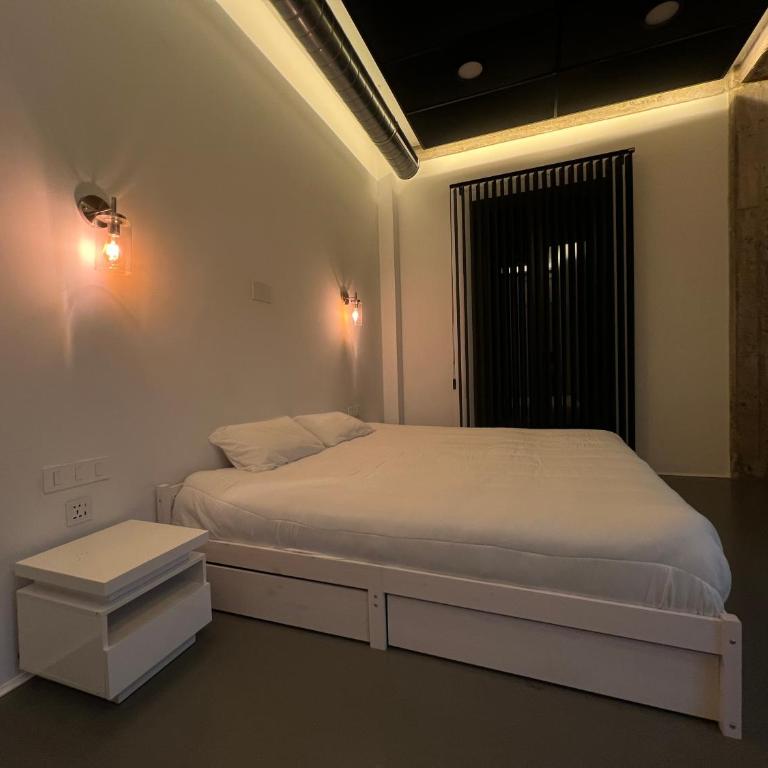 One Bedroom, Murphy Bed, Sofa Bed, Home-Office, Modern, Quiet, Fully Equipped, Powerful AC, 300 Mbps Fibre, Washer and Dryer - Apartamento de 2 dormitorios - 28