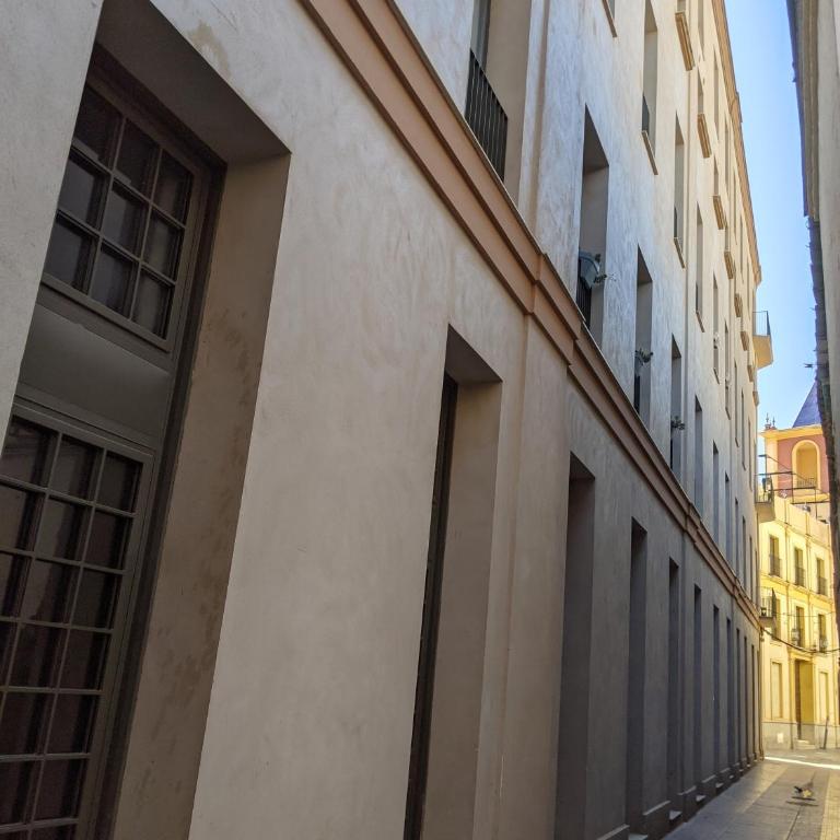 One Bedroom, Murphy Bed, Sofa Bed, Home-Office, Modern, Quiet, Fully Equipped, Powerful AC, 300 Mbps Fibre, Washer and Dryer - Apartamento de 2 dormitorios - 43