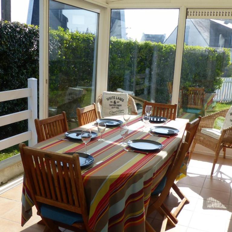 TY ME ZA - Maison jardin St Colomban - C143 - Four-Bedroom House - 5