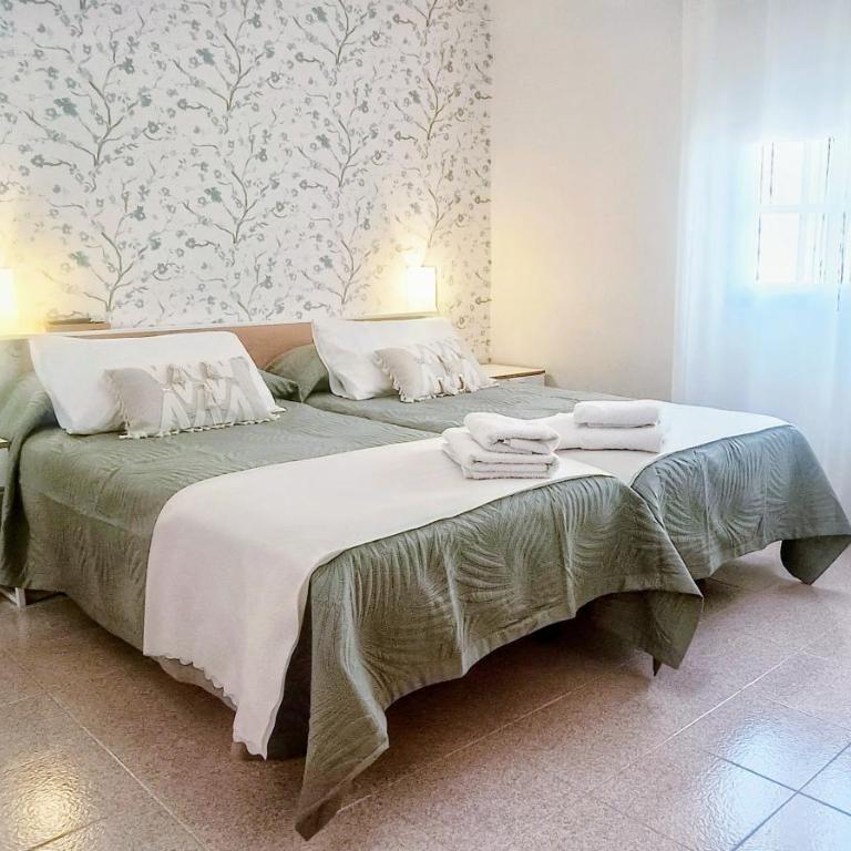 CENTER Santa Cruz, Alojamiento céntrico con gran terraza, cocina , salón y baños, todo privado - Apartamento de 1 dormitorio - 13