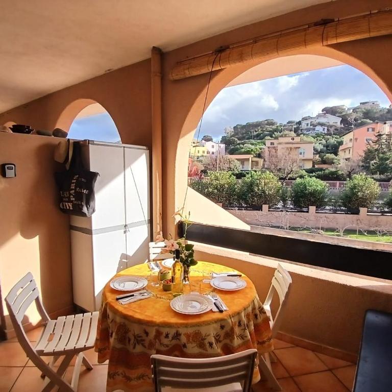 Le case di Lidia due appartamenti con piscina e accesso diretto al mare - Appartamento con 1 Camera da Letto e Vista Giardino - 10