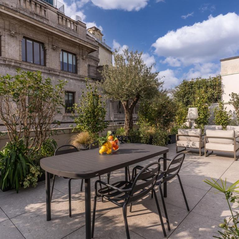 Seety Duomo - Two-Bedroom Apartment with Terrace - 10