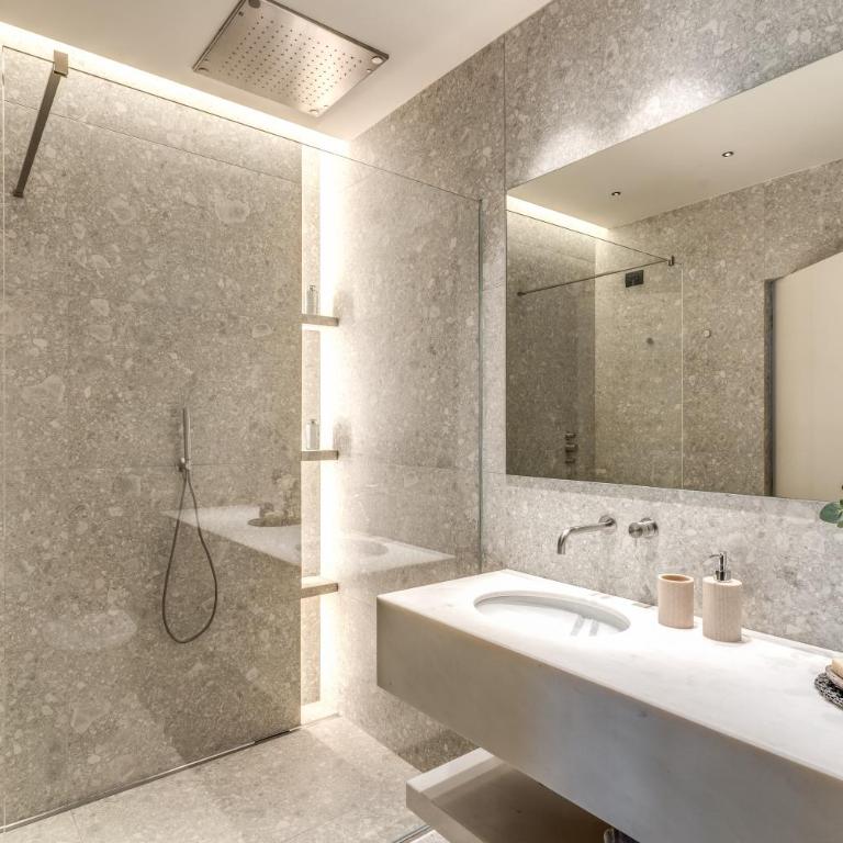 Seety Duomo - Two-Bedroom Apartment with Terrace - 25