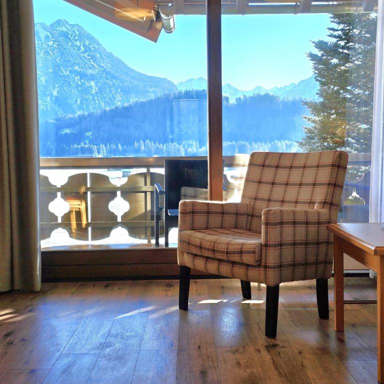 Hotel Fuggerhof Oberstdorf - Junior Suite mit Bergblick - 8