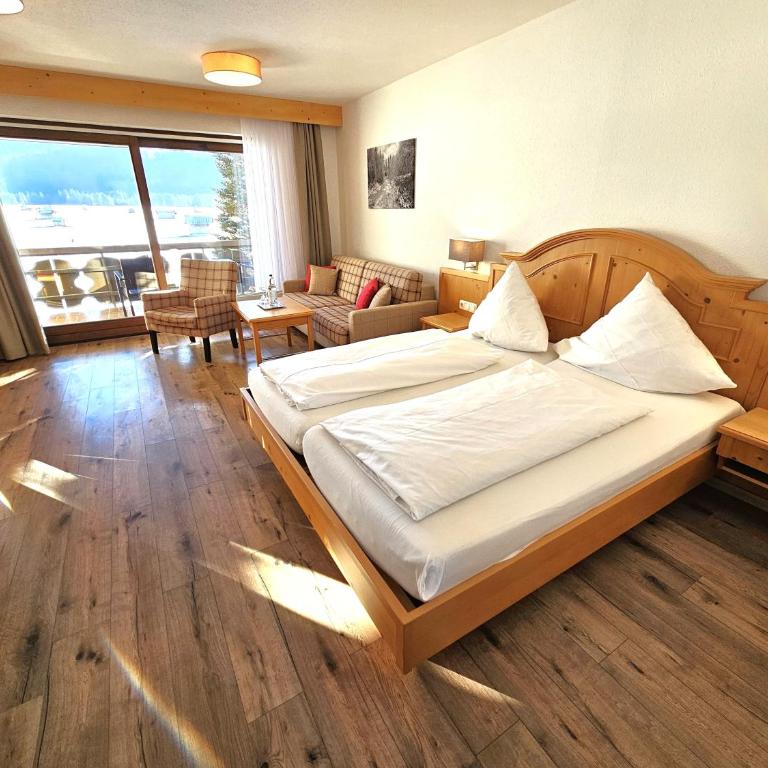 Hotel Fuggerhof Oberstdorf - Apartment mit Blick auf die Berge - 10