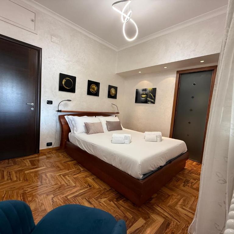 LUXURY AV - Two-Bedroom Apartment - 8