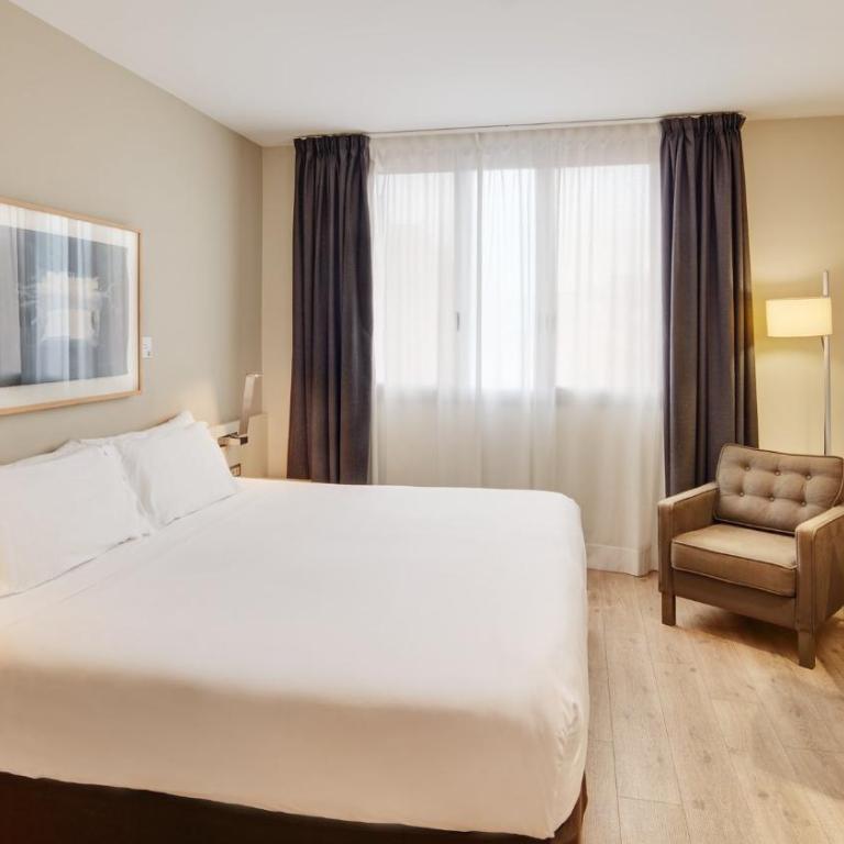 Sercotel Amister Art Hotel Barcelona - King Room - 1