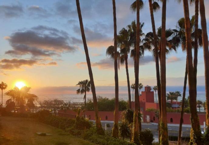 BENALBEACH Ocean Front Apartment 1BDR NEW! - Apartamento de 1 dormitorio - 25