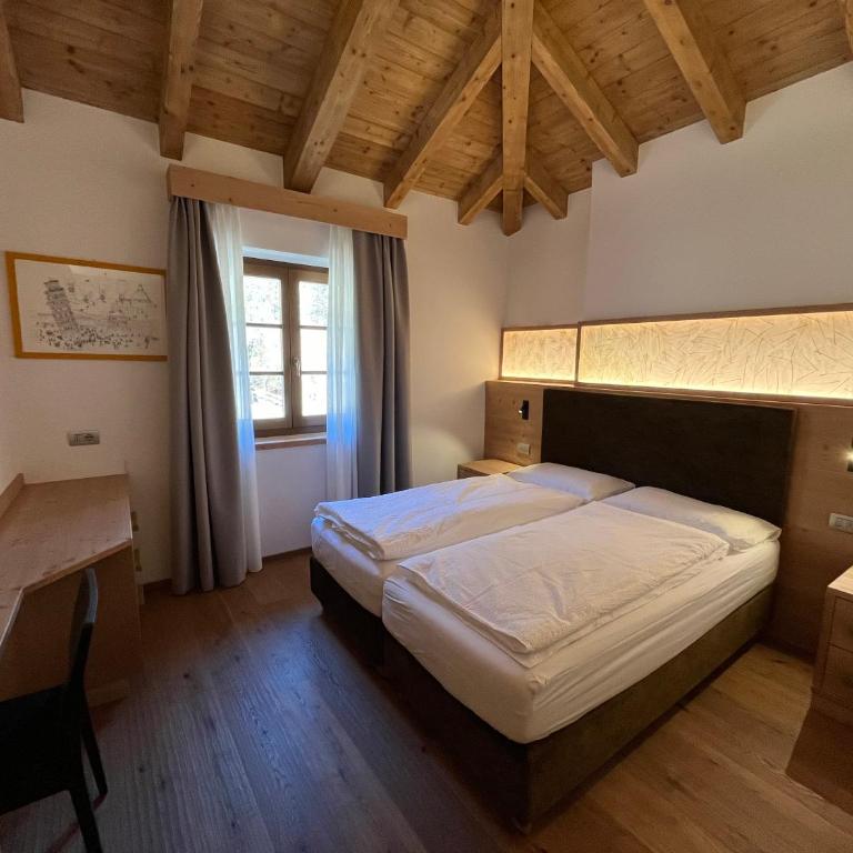 Casa Miramonti 1 - Three-Bedroom Apartment with Mountain View - 2
