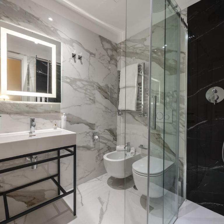 BH Hotel - Junior Suite - 4