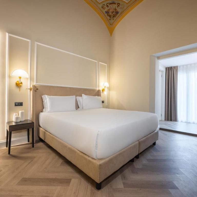 BH Hotel - Junior Suite - 7