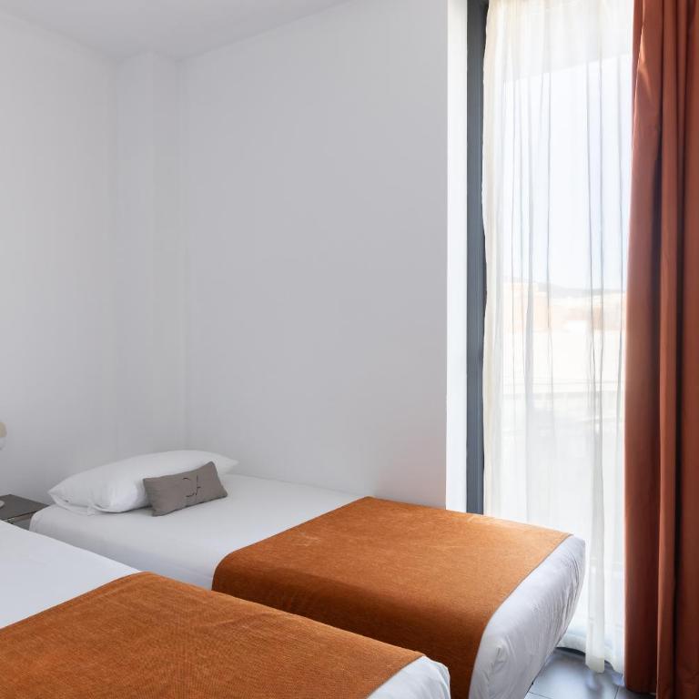 Cosmo Apartments Sants - Two-Bedroom Apartment - 1