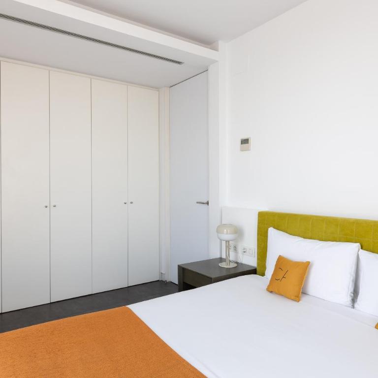Cosmo Apartments Sants - Two-Bedroom Apartment - 13