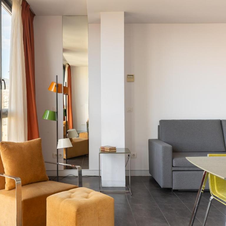Cosmo Apartments Sants - Loft Suite - 19