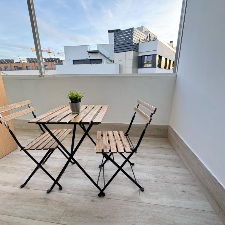 LUMINOSOS APARTAMENTOS POZUELO a 8 MINUTOS DE PALACIO REAL - Apartamento de 1 dormitorio - 6