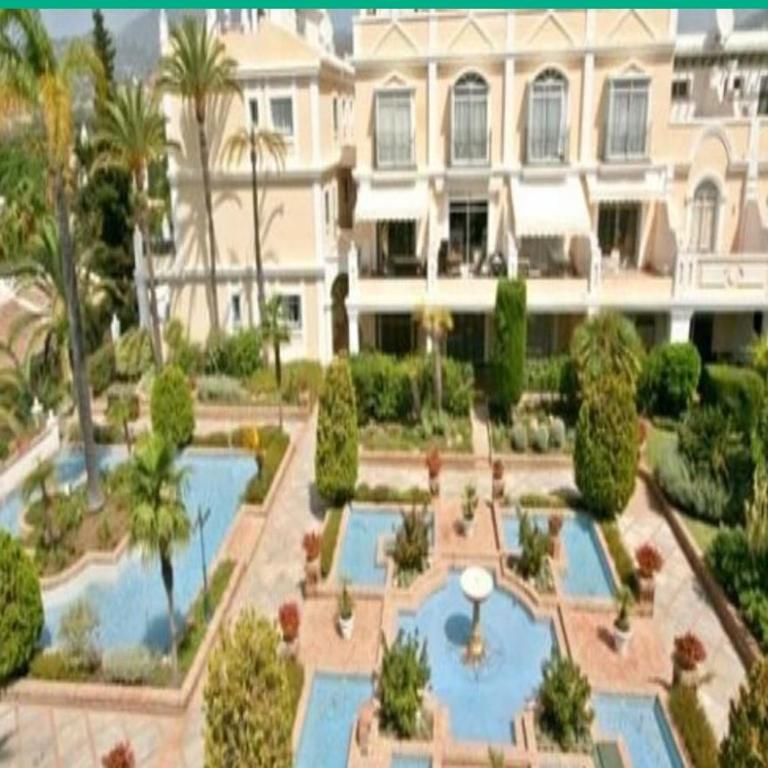 Luxury Marbella Apartment - Two-Bedroom Apartment - 11