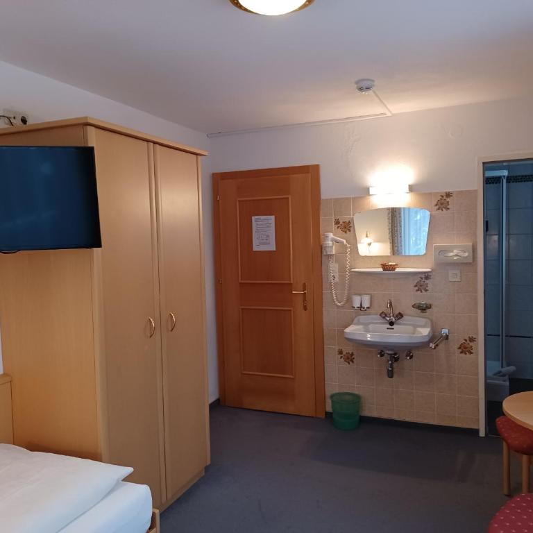 Wellness Pension Hollaus - Einzelzimmer - 4