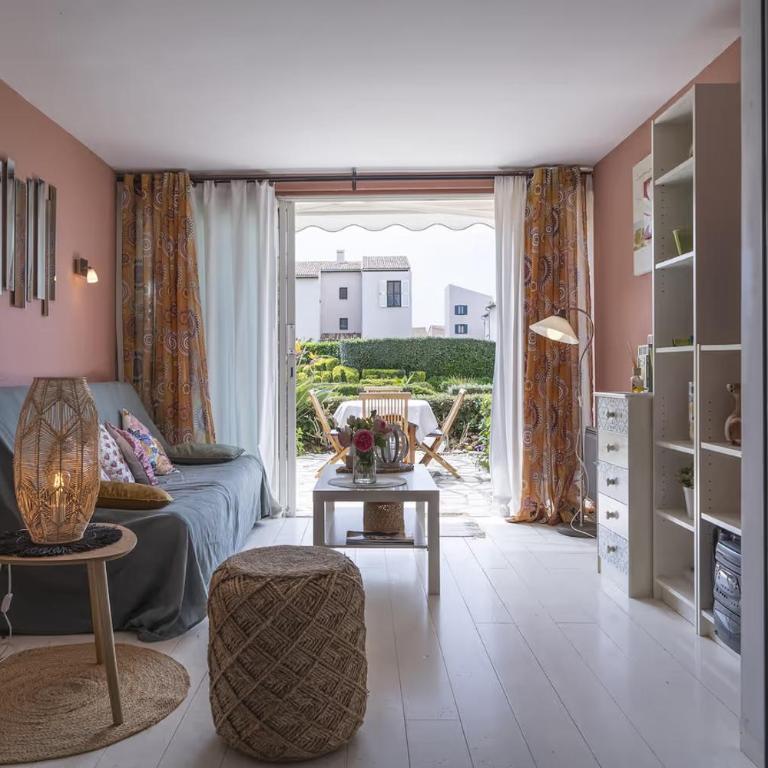 T2 Rez de Jardin face à la mer 100m plages Six-Fours-les-Plages - One-Bedroom Apartment - 7