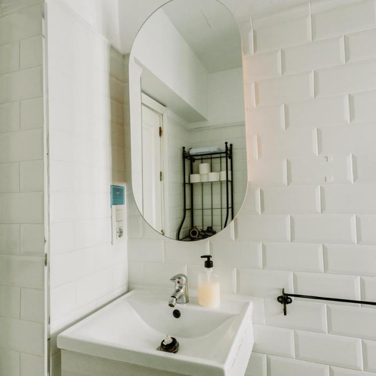 Spacious central apartment - Apartamento de 2 dormitorios - 9