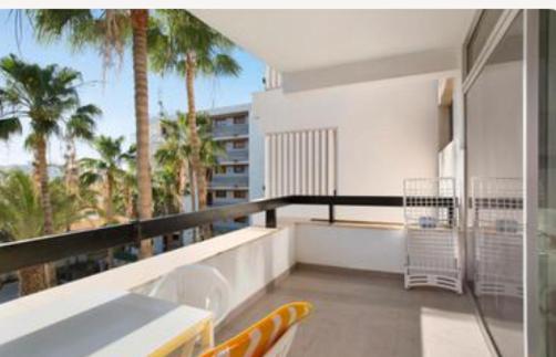 Quiet beach - One-Bedroom Apartment - 7