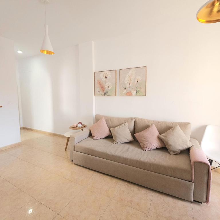 Apartamento con Piscina, Parque las Naciones, Torrevieja - Two-Bedroom Apartment - 4