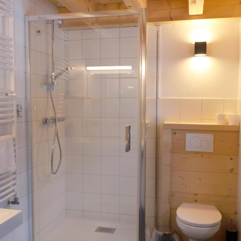 La Ferme du Praz - Chambre Double ou Lits Jumeaux - 8