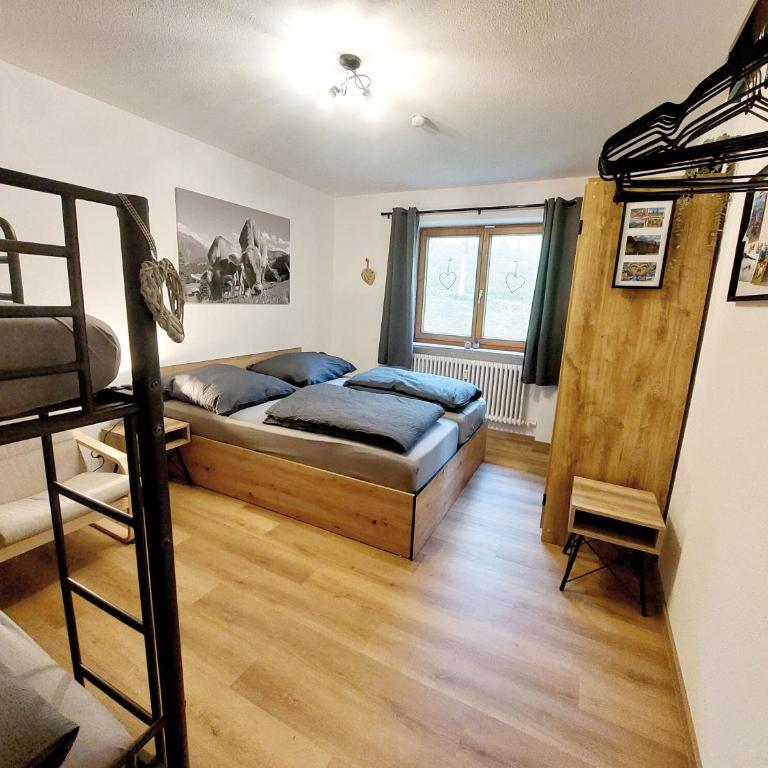 Alp-Juwel - mit Hallenbad und Sauna, 4 Schlafbereiche, Hallenbad, Sauna, inklusive Bettwäsche, Handtücher, tolle Kinderausstattung - Apartment mit 3 Schlafzimmern - 20