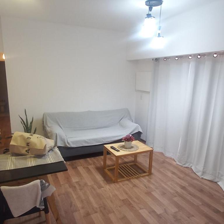 Libertador - Apartamento de 1 dormitorio - 1