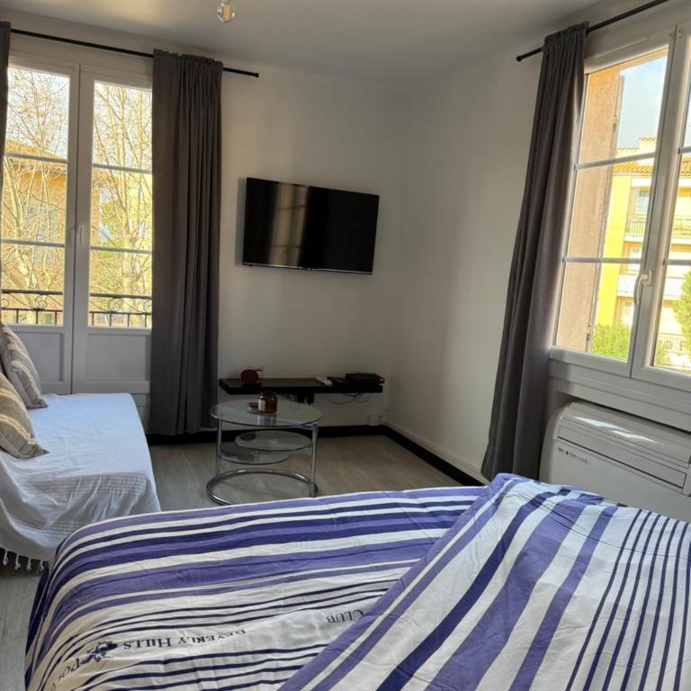 Charmant studio cœur de ville Saint Tropez - Appartement 1 Chambre - 10