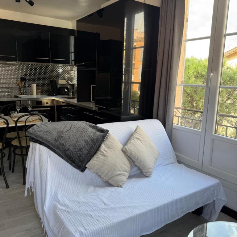 Charmant studio cœur de ville Saint Tropez - Appartement 1 Chambre - 8