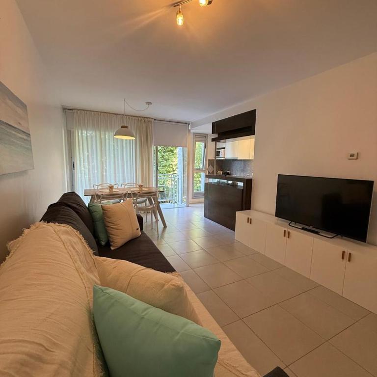 Golf Apartment - One-Bedroom Apartment - 5