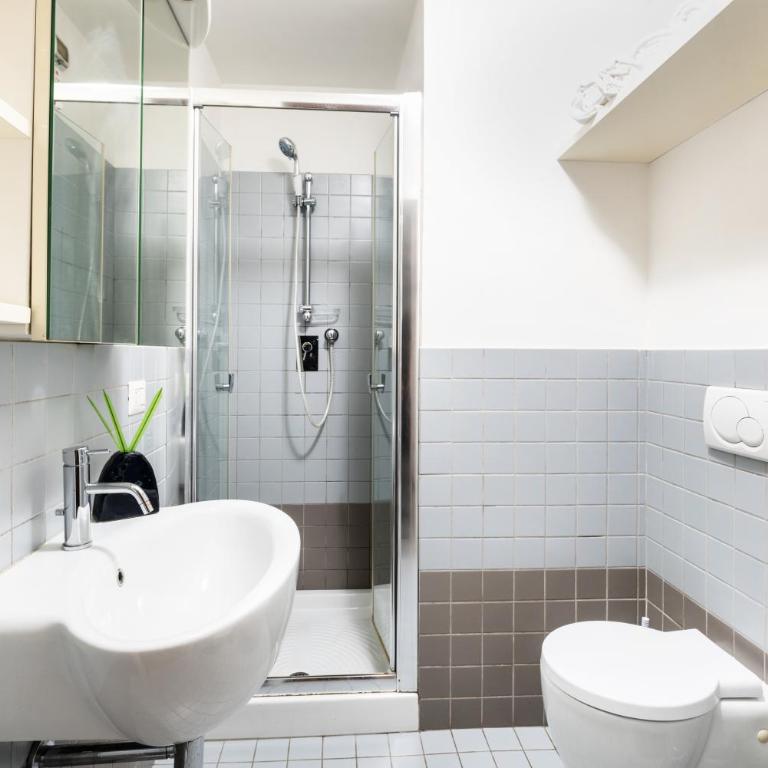 V HOME Termini - Appartamento con 1 Camera da Letto - 17