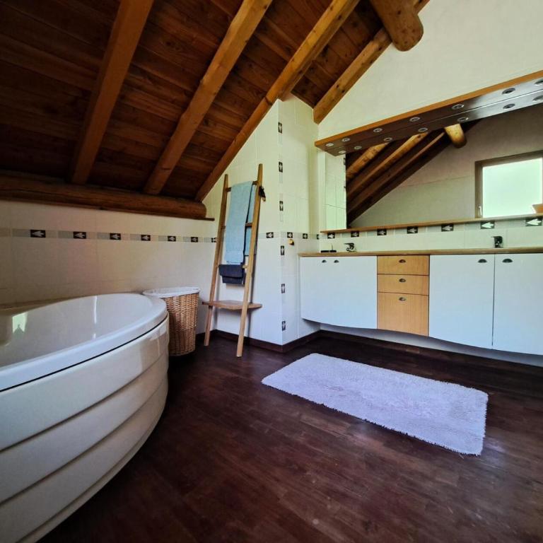 Chalet Au Bois Joli - Chalet 4 pour 8 personnes exposé Sud-Est MAE-5141 - Chalet - 13