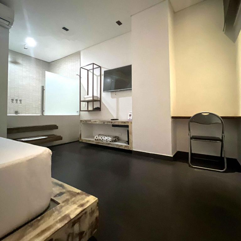 Graffity Hotel Med - Habitación Doble con bañera de hidromasaje - 15