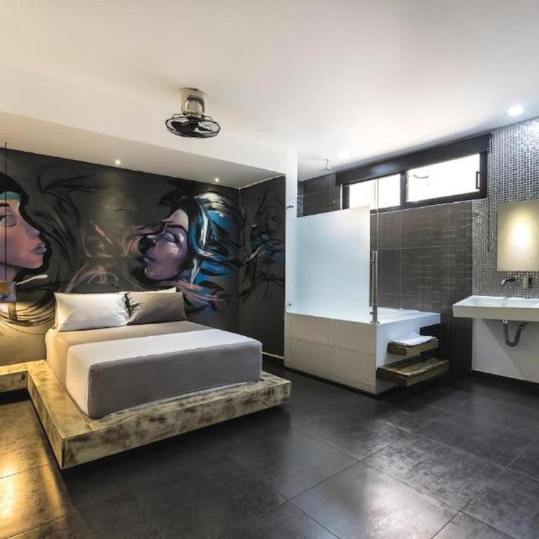 Graffity Hotel Med - Habitación Doble con bañera de hidromasaje - 4