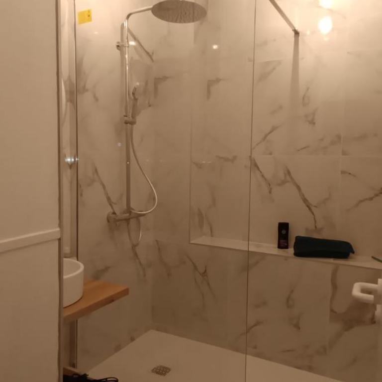 La Suite Mìmì 光 Duplex - 2chambres2Sallesd'eau - Second Lodge Rennes - Two-Bedroom Apartment - 18
