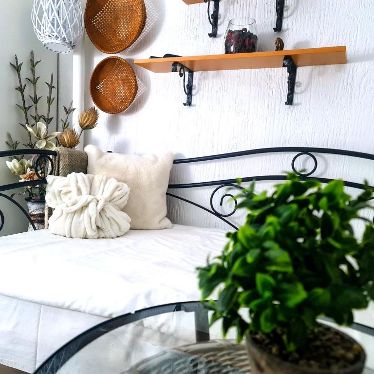 Angelina 03. - Apartman sa 1 Spavaćom Sobom i Pogledom na Vrt - 1