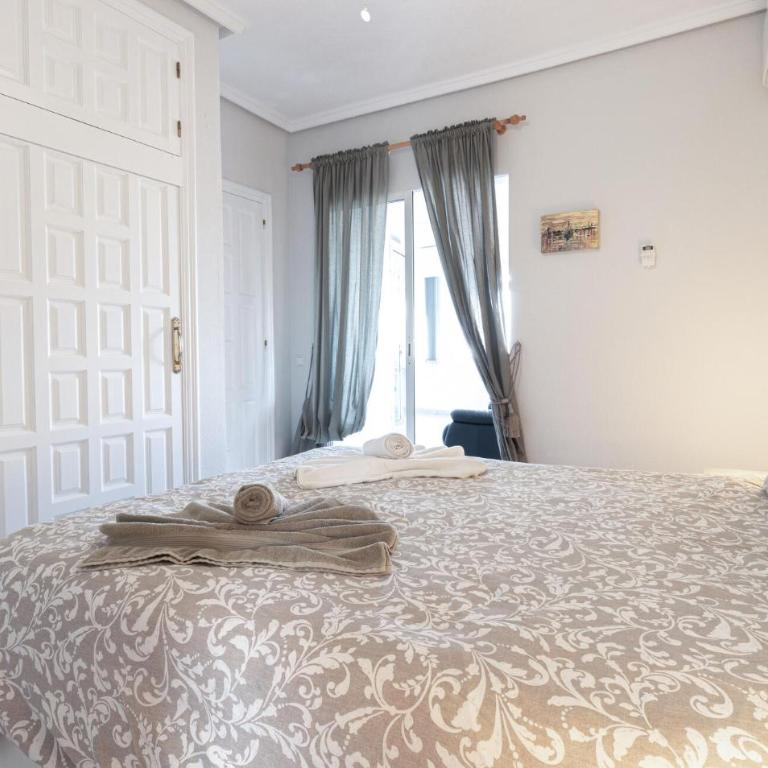 Awesome Home In Ciudad Quesada - Casa Vacacional de 3 dormitorios - 17