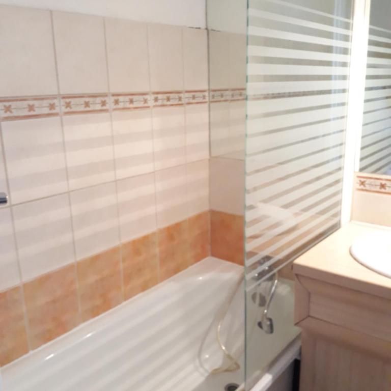 Joli studio piscine Cat climatisé - Appartamento con 2 Camere da Letto - 8