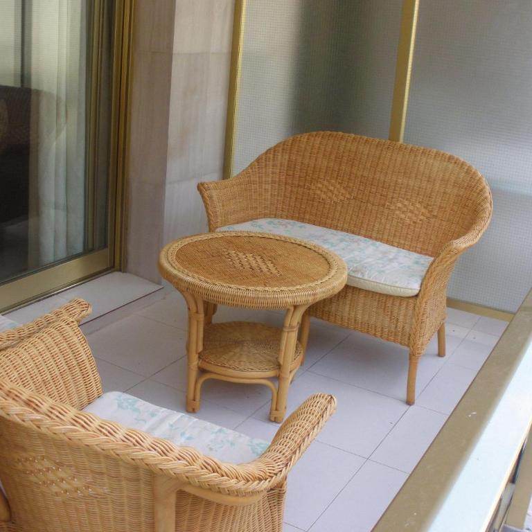 APARTAMENTO CERCA DE LA PLAYA CON PISCINA y PARKING - Apartamento de 2 dormitorios - 5