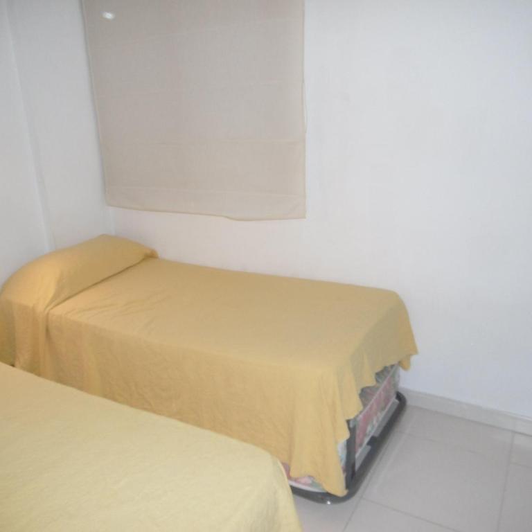 APARTAMENTO CERCA DE LA PLAYA CON PISCINA y PARKING - Apartamento de 2 dormitorios - 11