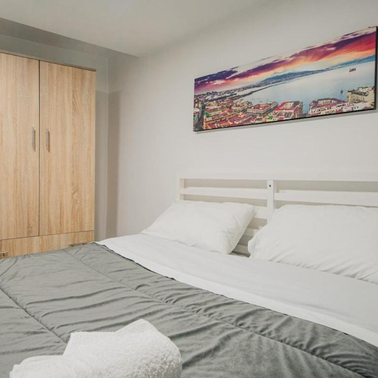 House of Totonn - Two-Bedroom House - 1