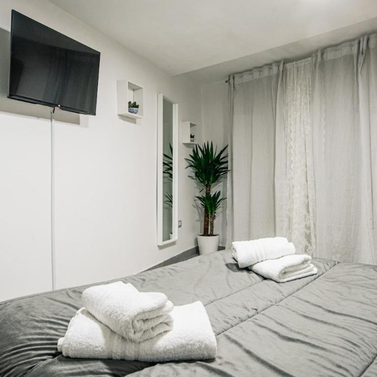House of Totonn - Two-Bedroom House - 43
